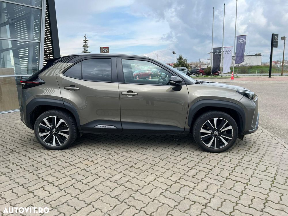 Toyota Yaris 1.5 VVT-i Premiere Edition - 2