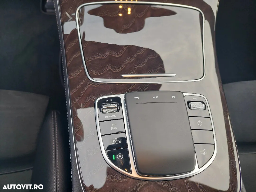 Mercedes-Benz E - 23