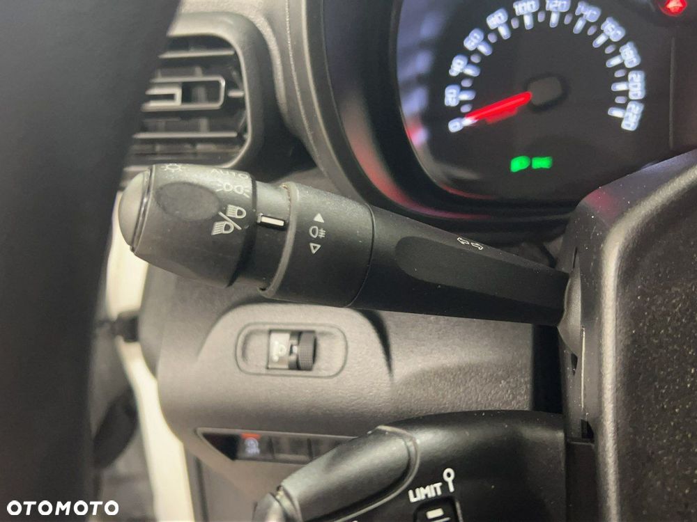 Toyota Proace City - 23