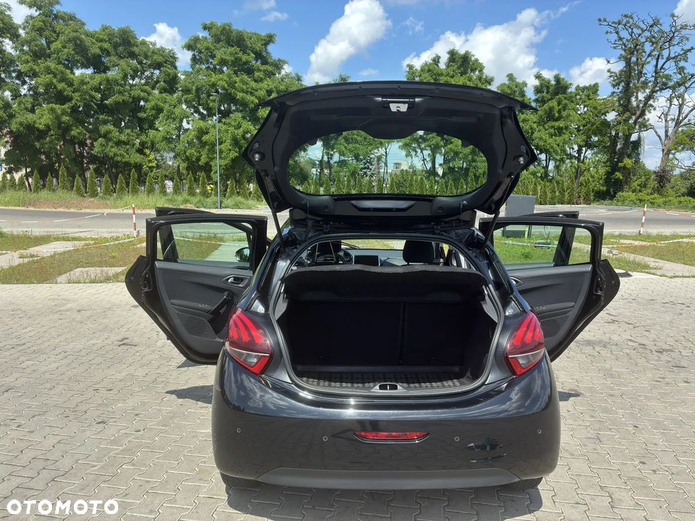 Peugeot 208 1.2 PureTech Active - 9