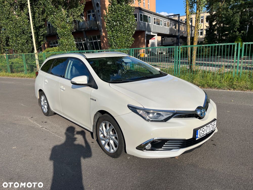 Toyota Auris - 5