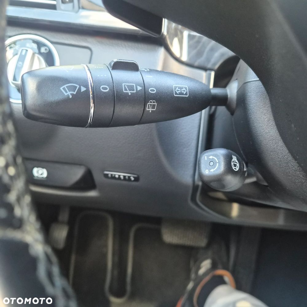 Mercedes-Benz Klasa E 350 4-Matic BlueEff Avantgarde - 29