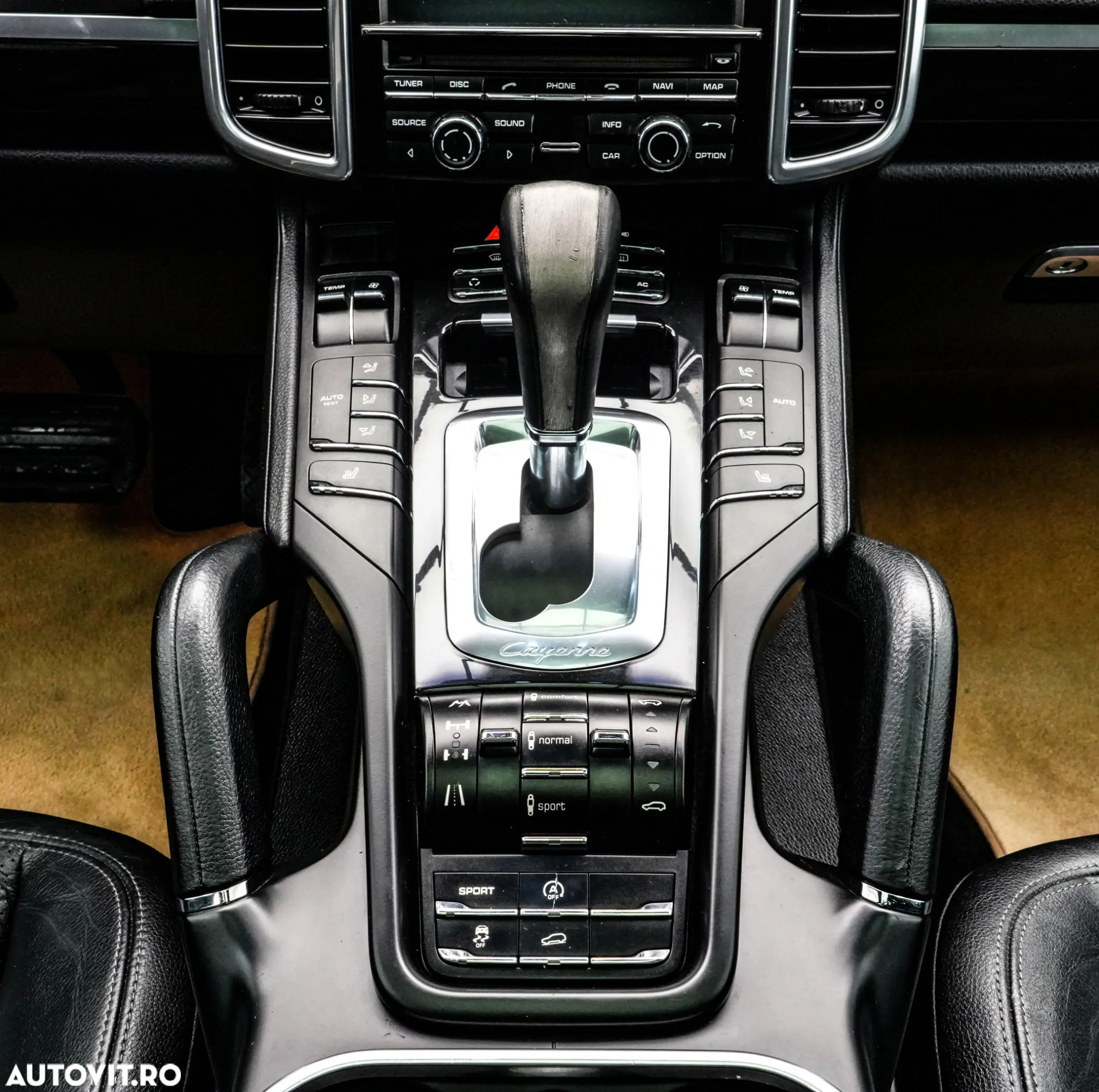 Porsche Cayenne 3.0 L V6 - 21
