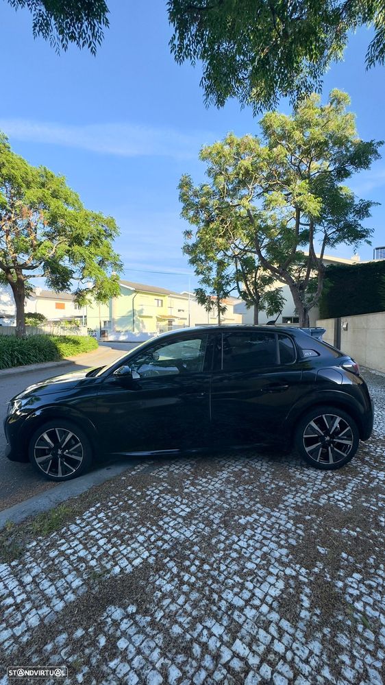 Peugeot 208 PureTech 100 EAT8 GT Pack - 4