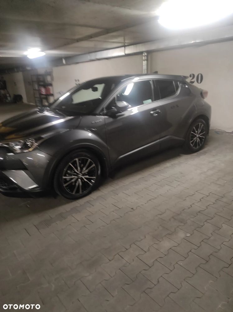 Toyota C-HR 1.8 Hybrid Executive - 1