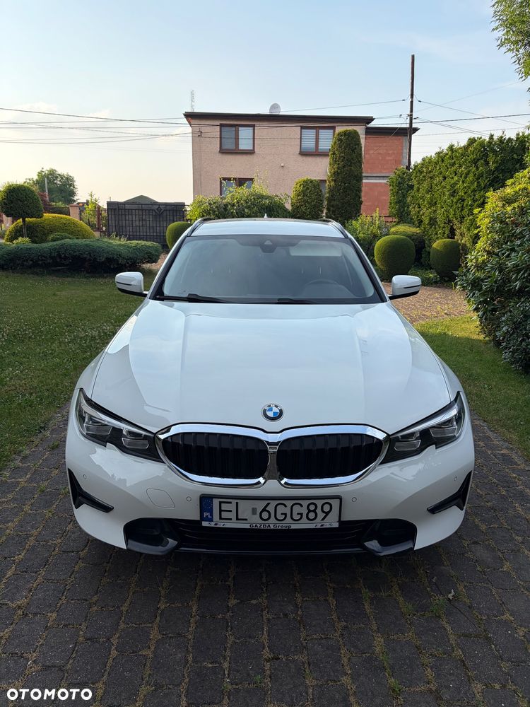 BMW Seria 3 318i Sport Line - 4