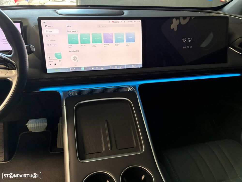 Xpeng G9 78.2 kWh Standard Range - 31