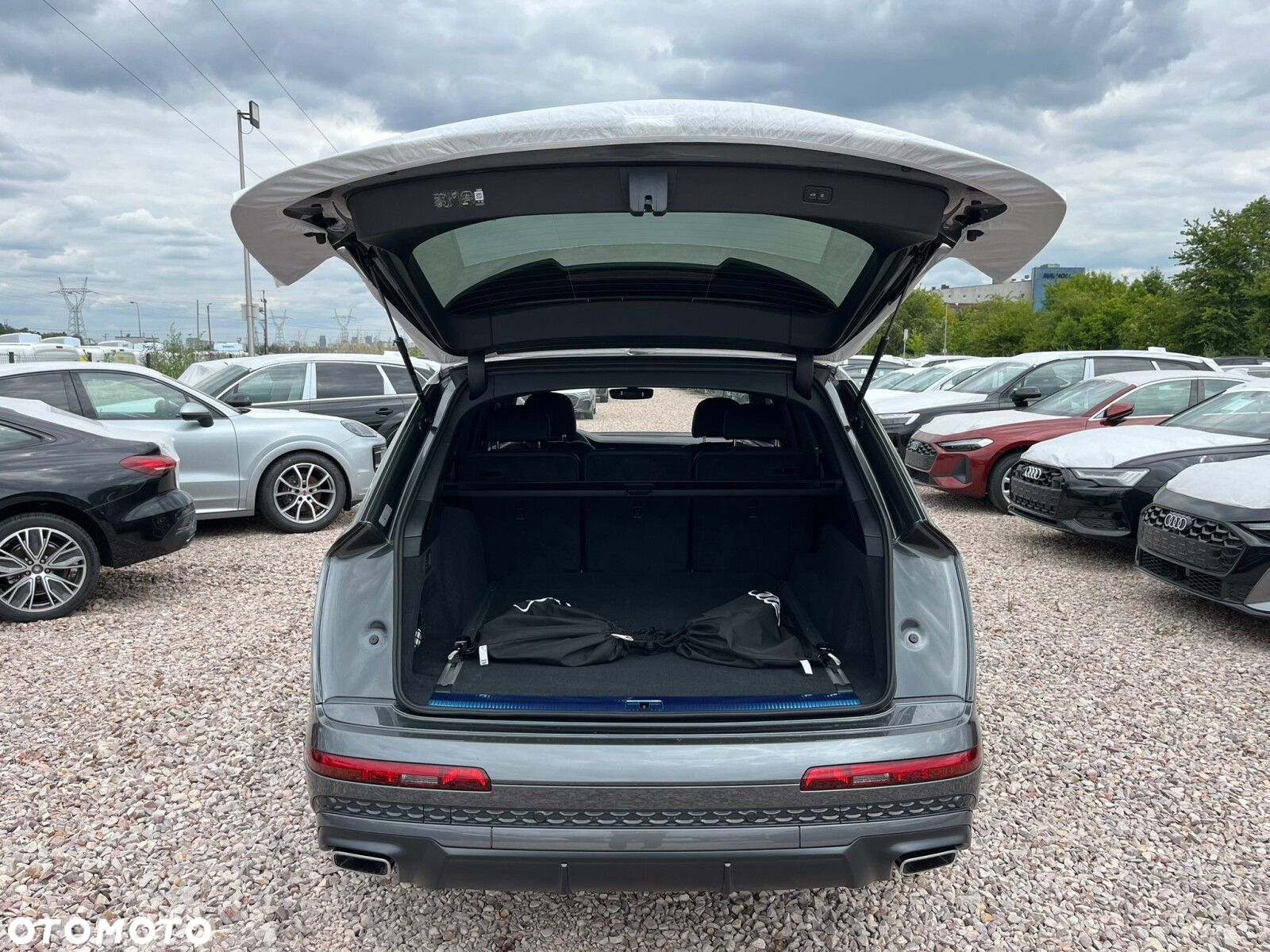 Audi Q7 - 10