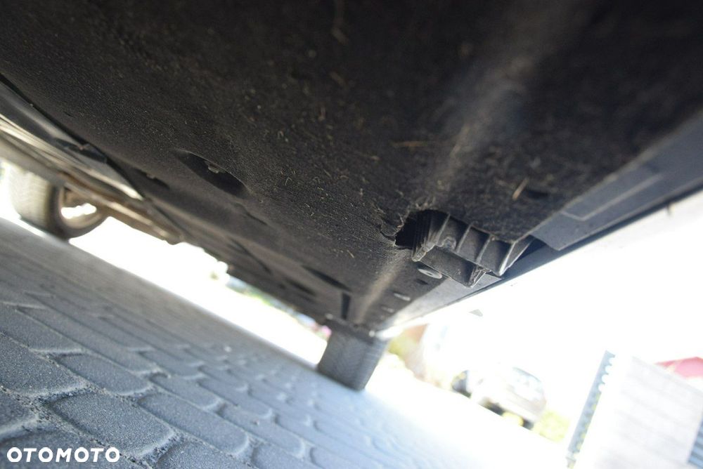 BMW X1 sDrive18d - 17