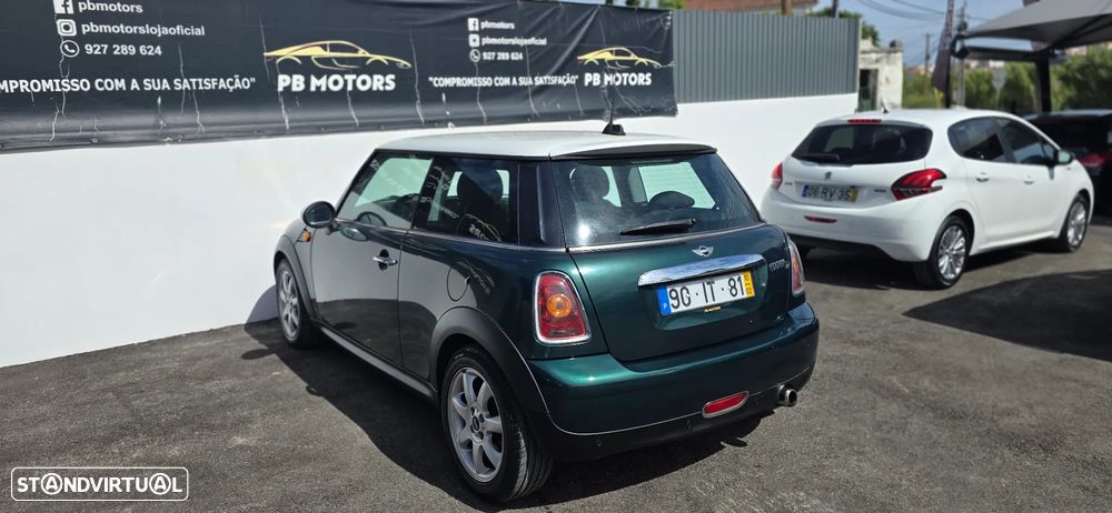 MINI 3 Portas Cooper D - 4