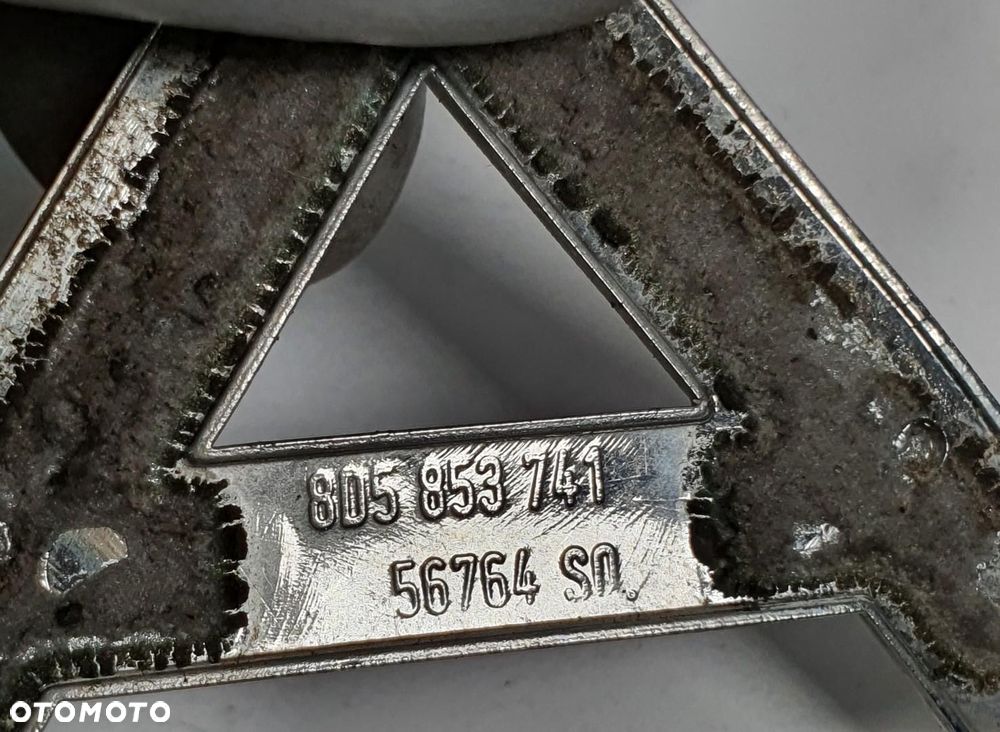 EMBLEMAT ZNACZEK LOGO AUDI A4 B5 8D5853741A - 5
