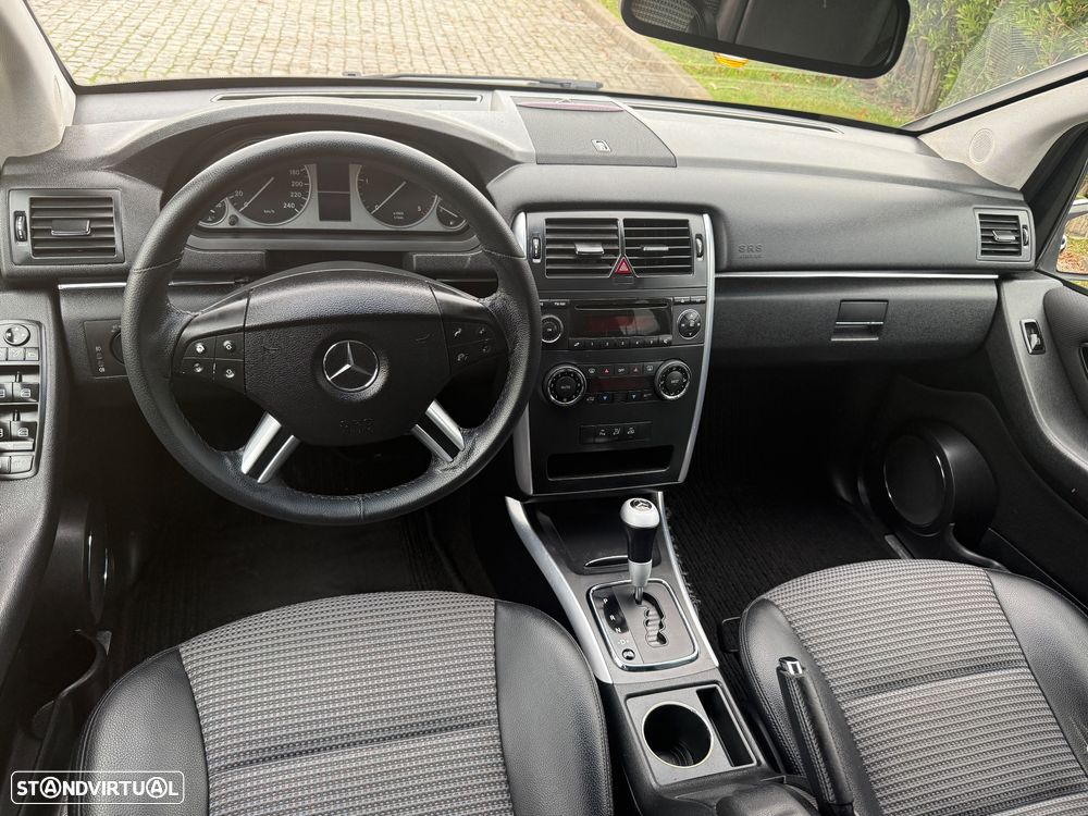Mercedes-Benz B 200 CDi Autotronic - 8