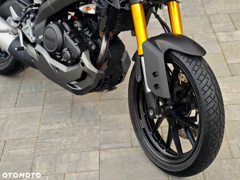 Yamaha MT - 26