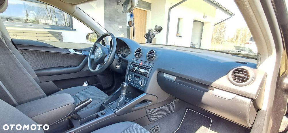 Audi A3 Sportback - 8