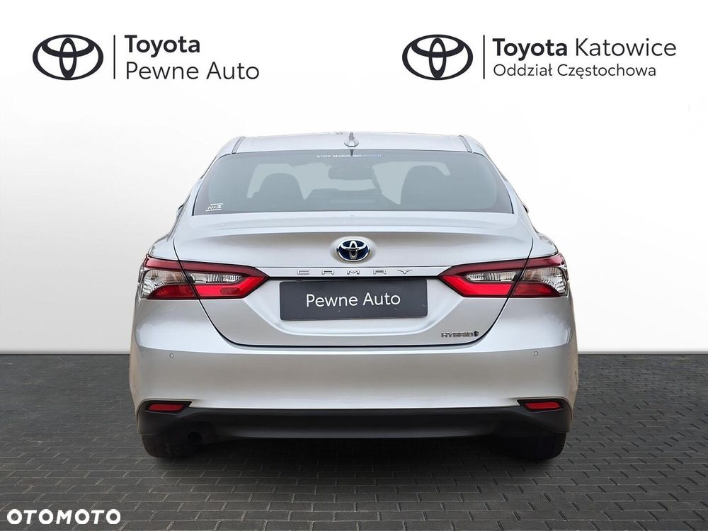 Toyota Camry 2.5 Hybrid Prestige CVT - 4