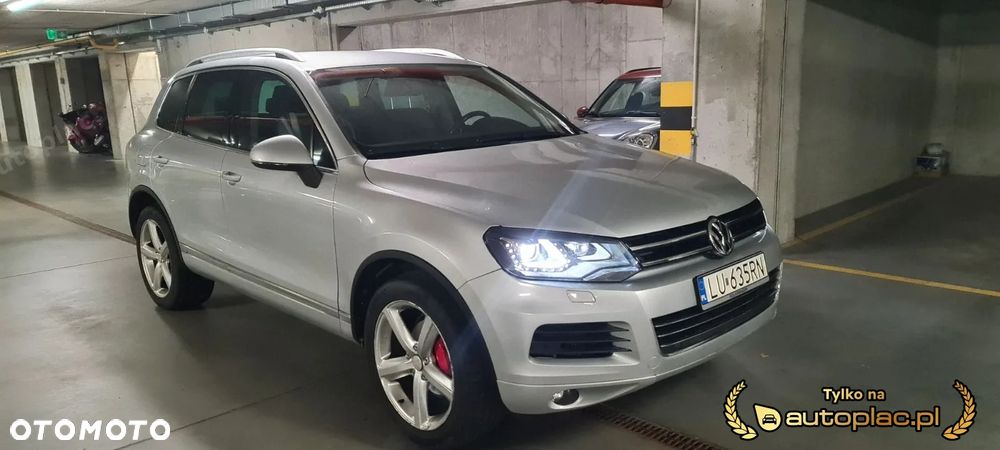 Volkswagen Touareg - 1