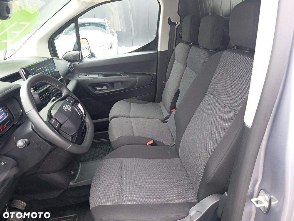 Toyota PROACE CITY - 26