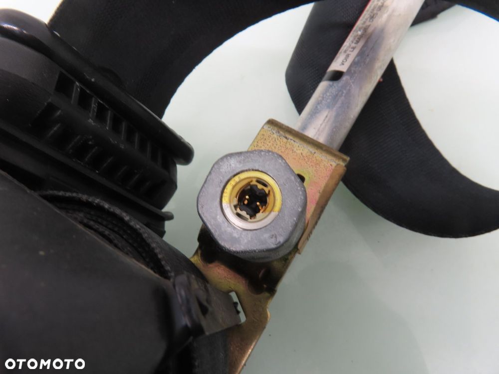 PAS PRAWY PRZEDNI SAAB 900 II 570386100F 4311031 - 3