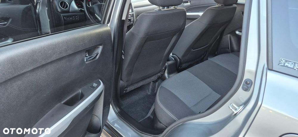 Suzuki Vitara 1.6 DDiS (4x4) Allgrip Comfort - 8