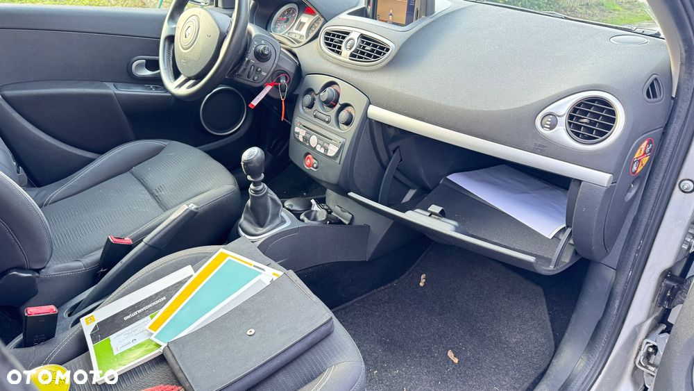 Renault Clio 1.5 dCi Dynamique - 15