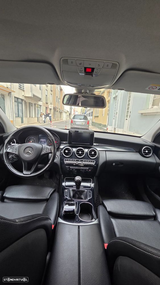Mercedes-Benz C 200 - 5