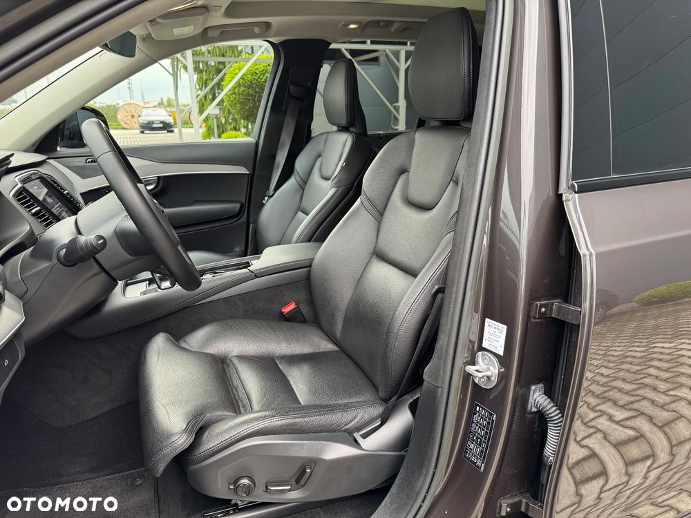 Volvo XC 90 B5 D AWD Ultimate Dark - 13