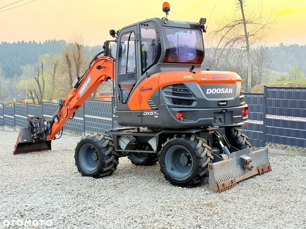 Doosan DOOSAN DX57W *ROTOTILT* 2200 Motogodzin * Jak Nowa * Sprowadzona * Stan Perfekcyjny - 20