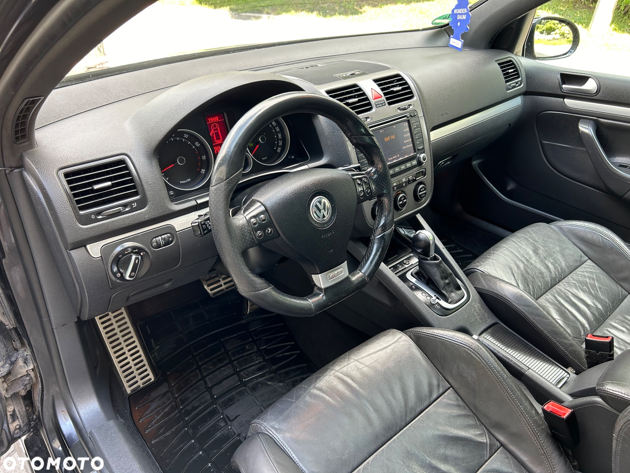 Volkswagen Golf 2.0 GTI DSG - 6