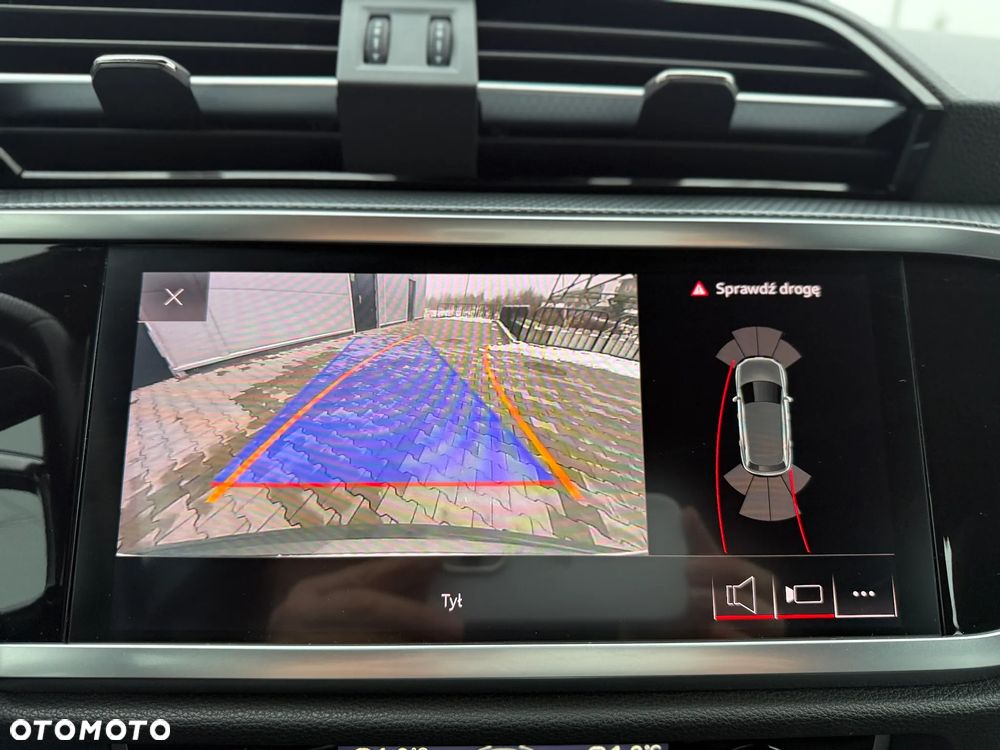 Audi Q3 35 TDI S tronic S line - 24