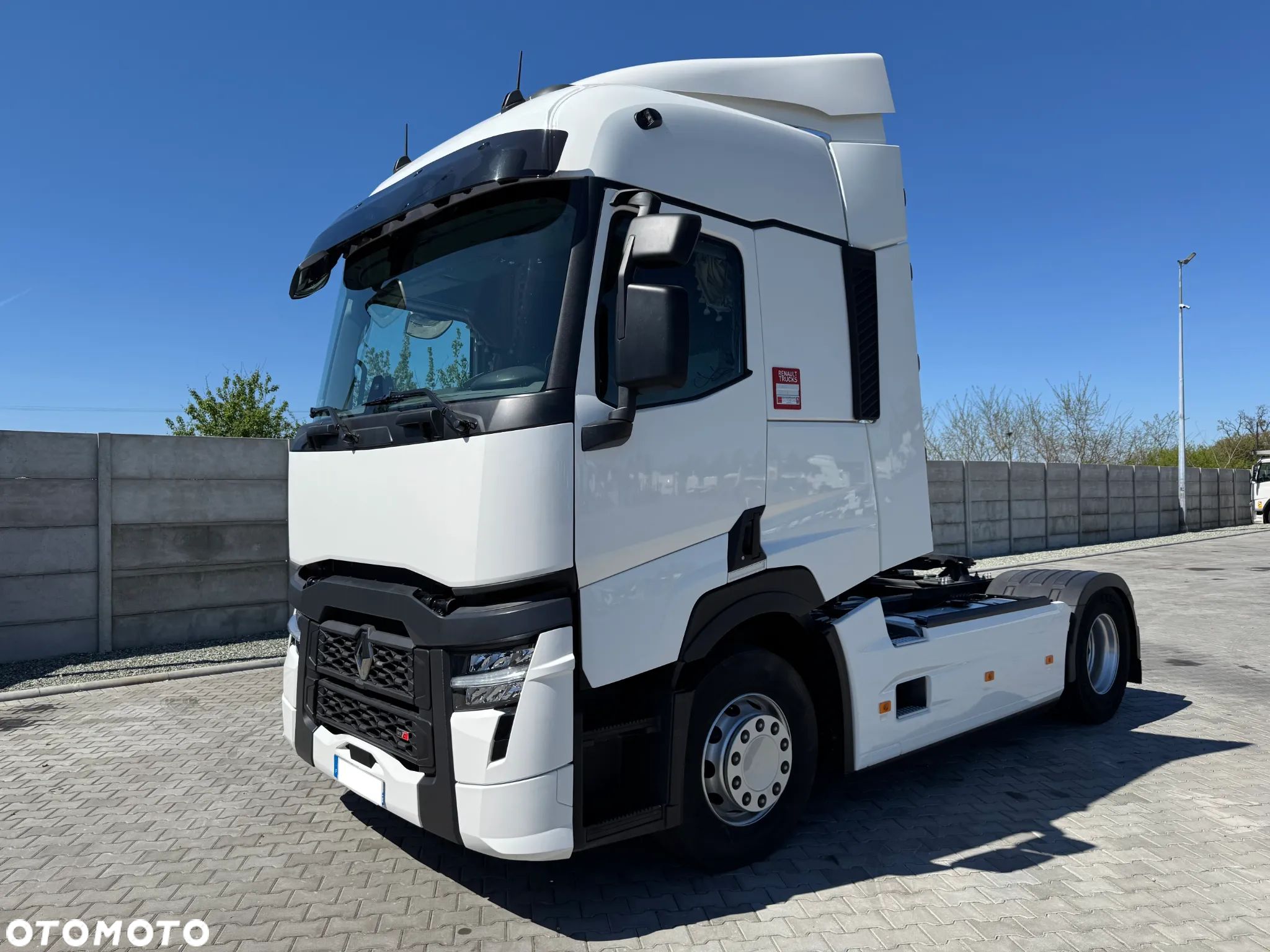 Renault T480 standard niski przebieg - 1