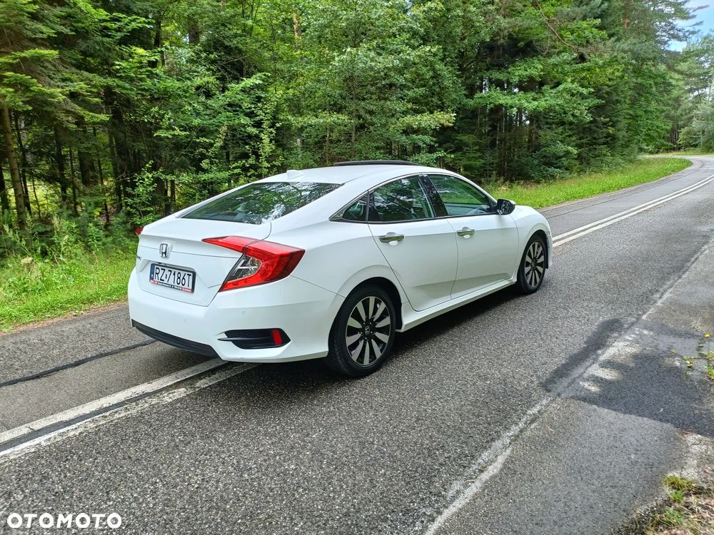 Honda Civic 1.5 T Prestige (Navi) - 36
