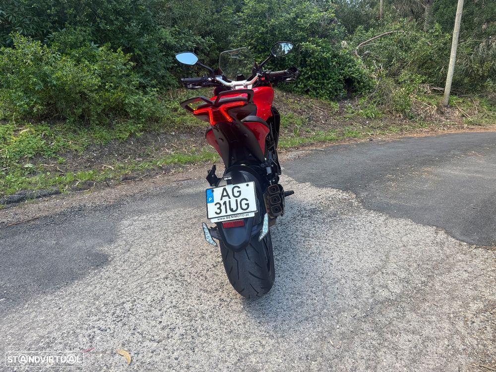 MV Agusta Turismo Veloce Rosso Aniversário 75 - 13