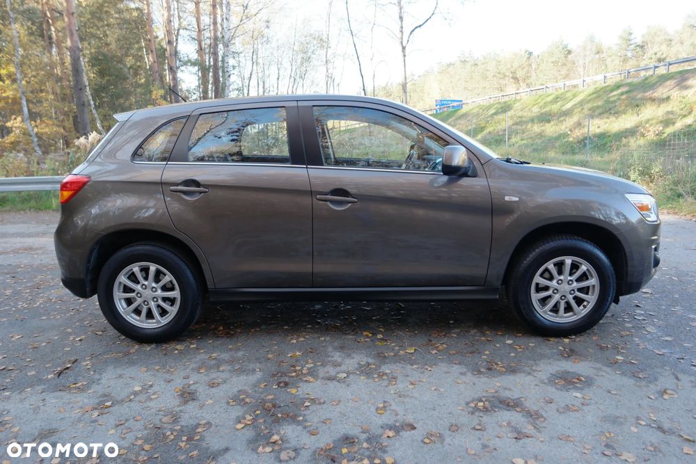 Mitsubishi ASX - 13
