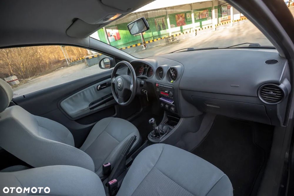 Seat Ibiza 1.4 16V Stylance - 17