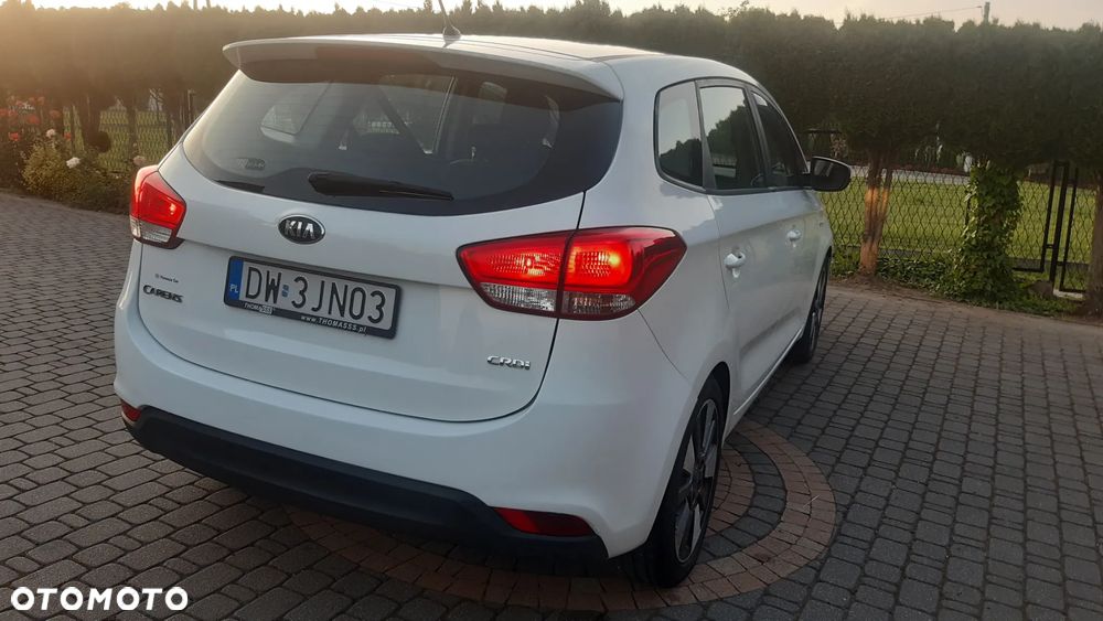 Kia Carens 1.7 CRDi L - 31