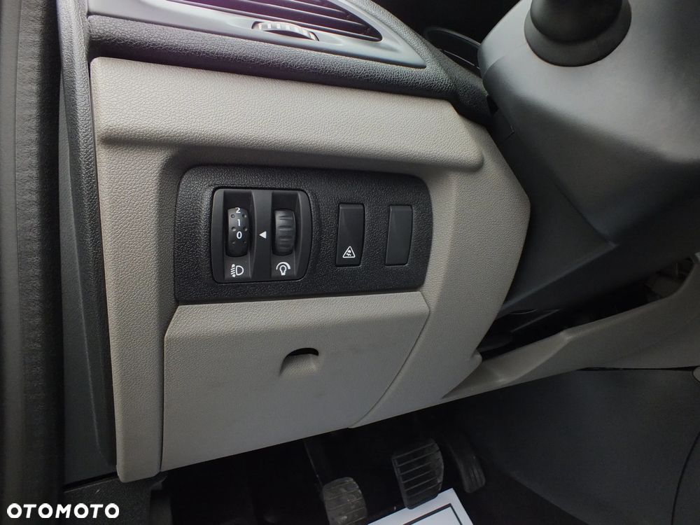Renault Megane 1.6 16V 100 TomTom Edition - 14
