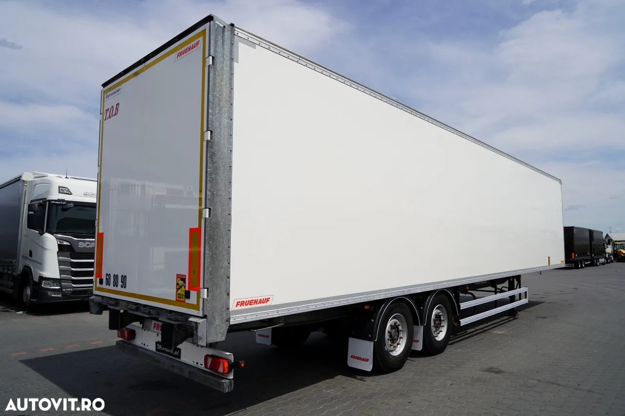 Fruehauf CONTAINER / KOFFER / AXE SAF / 2 AXE / PODEA RESISTENTĂ: ȘINĂ DIN SCADĂ - 5