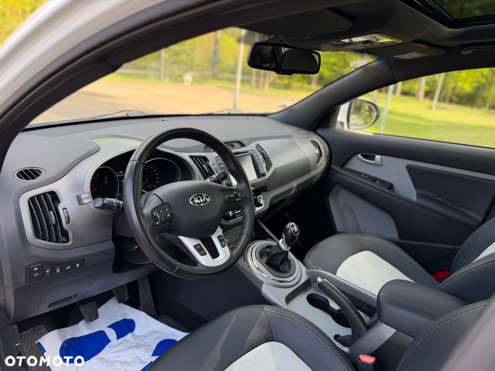 Kia Sportage 1.7 CRDI 2WD Spirit - 24