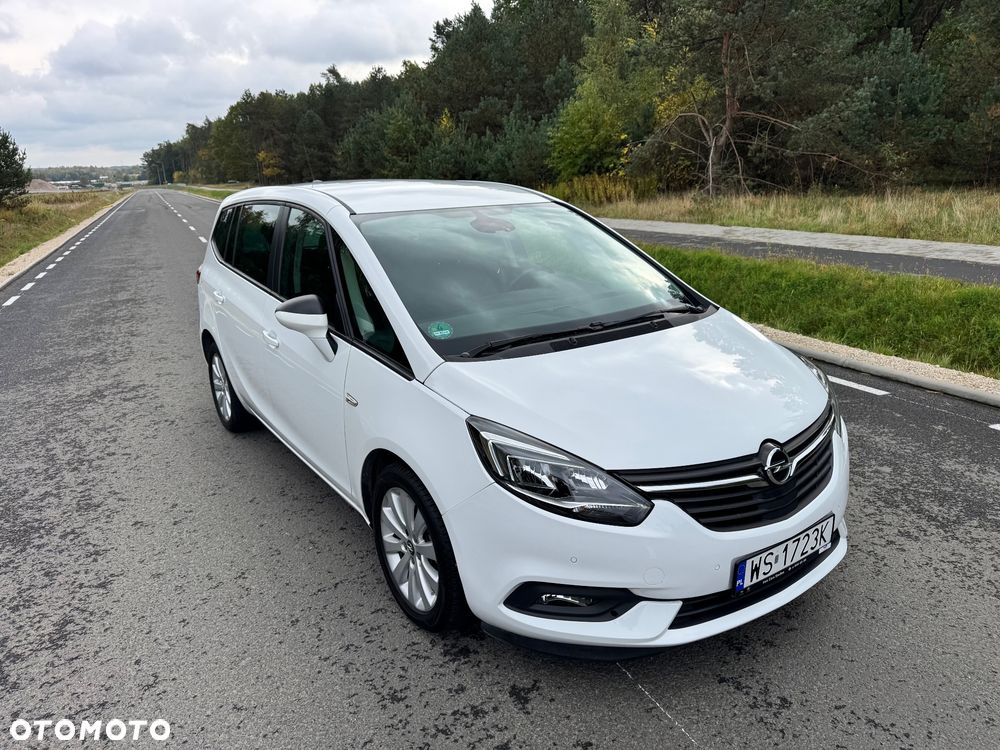Opel Zafira - 36
