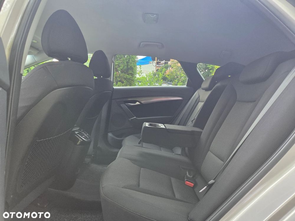 Hyundai i40 1.7 CRDi Comfort DCT - 11