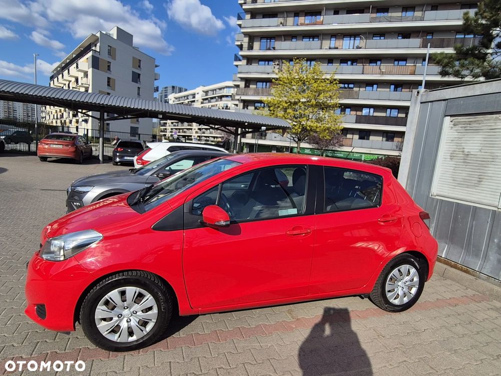 Toyota Yaris 1.33 Premium - 8