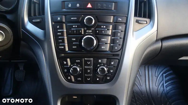 Opel Astra 1.4 T Cosmo - 16