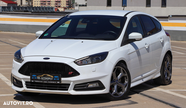 Ford Focus 2.0 TDCi ST mit Leder-Exclusiv-Paket