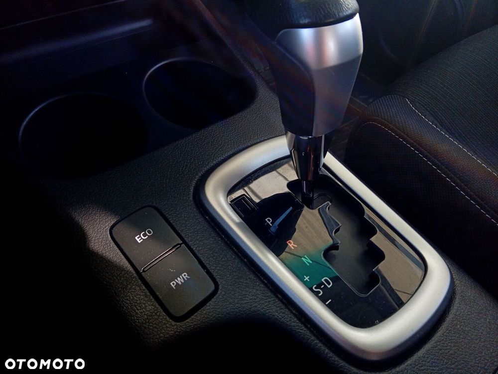 Toyota Hilux - 17