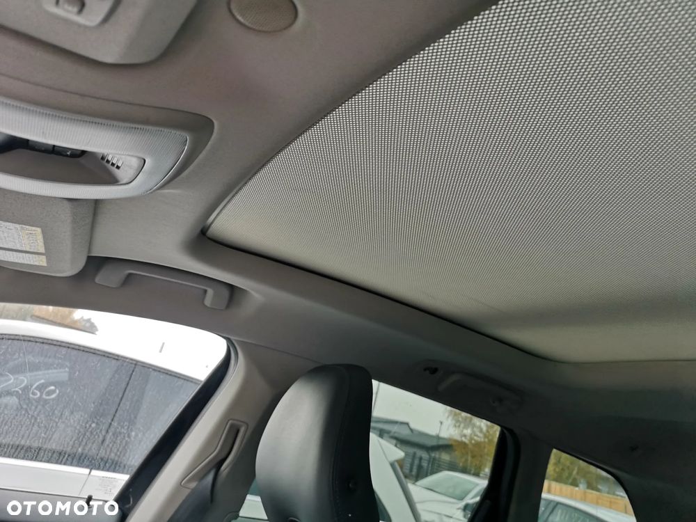 Volvo XC 60 T6 AWD Edition Pro - 31