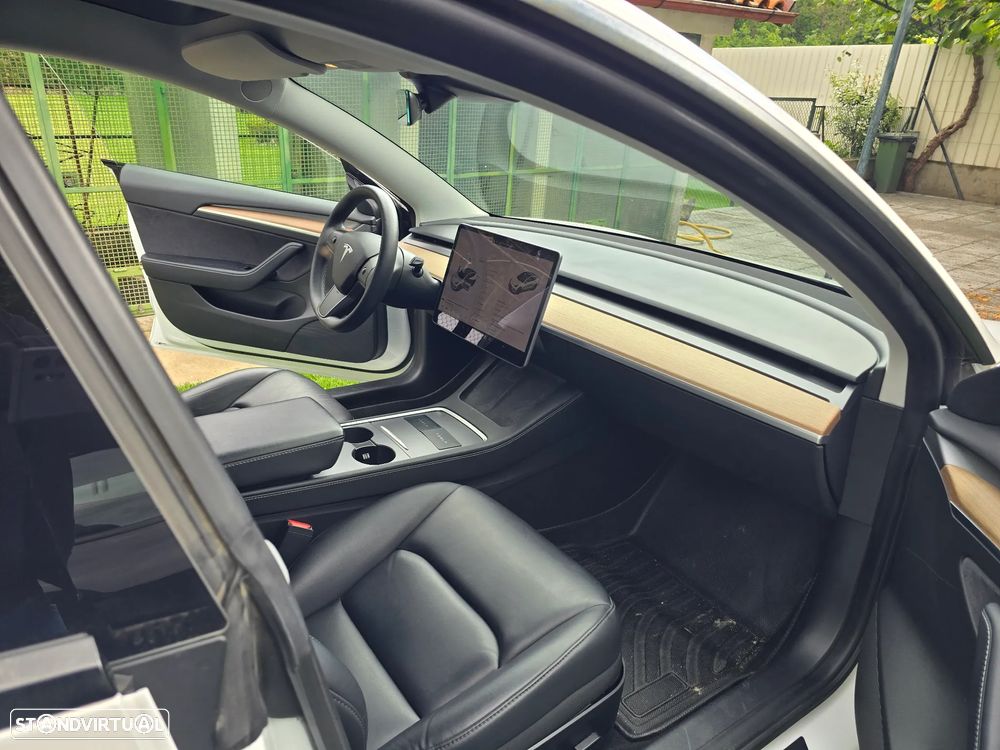 Tesla Model 3 Performance Dual Motor AWD - 16