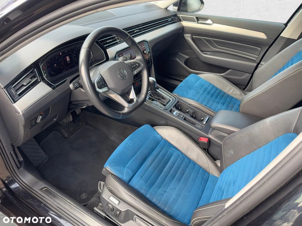 Volkswagen Passat Variant - 11