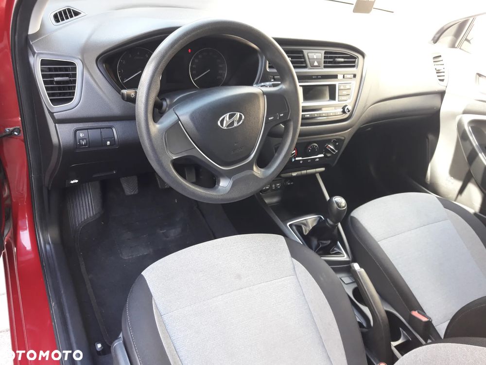 Hyundai i20 - 9