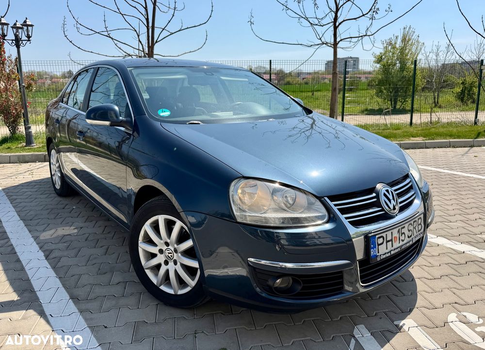 Volkswagen Jetta 1.9 TDI Comfortline - 2