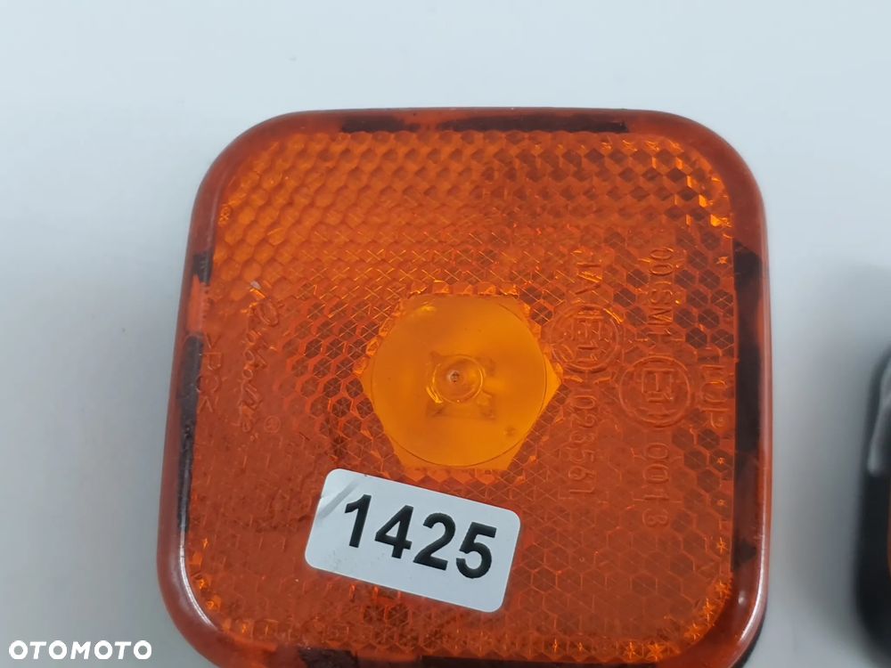 LAMPA OBRYSOWA  MAN  IVECO SCANIA RENAULT MERCEDES - 5